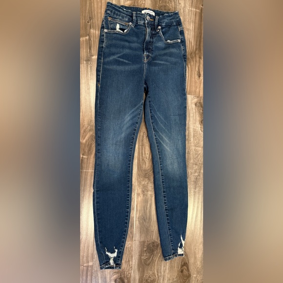 Good American Denim - Good American Distressed Skinny Jeans